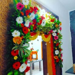 Simple Flower Decorations For Housewarming