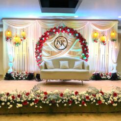 Elegant Flowers Decorations For Wedding Reception