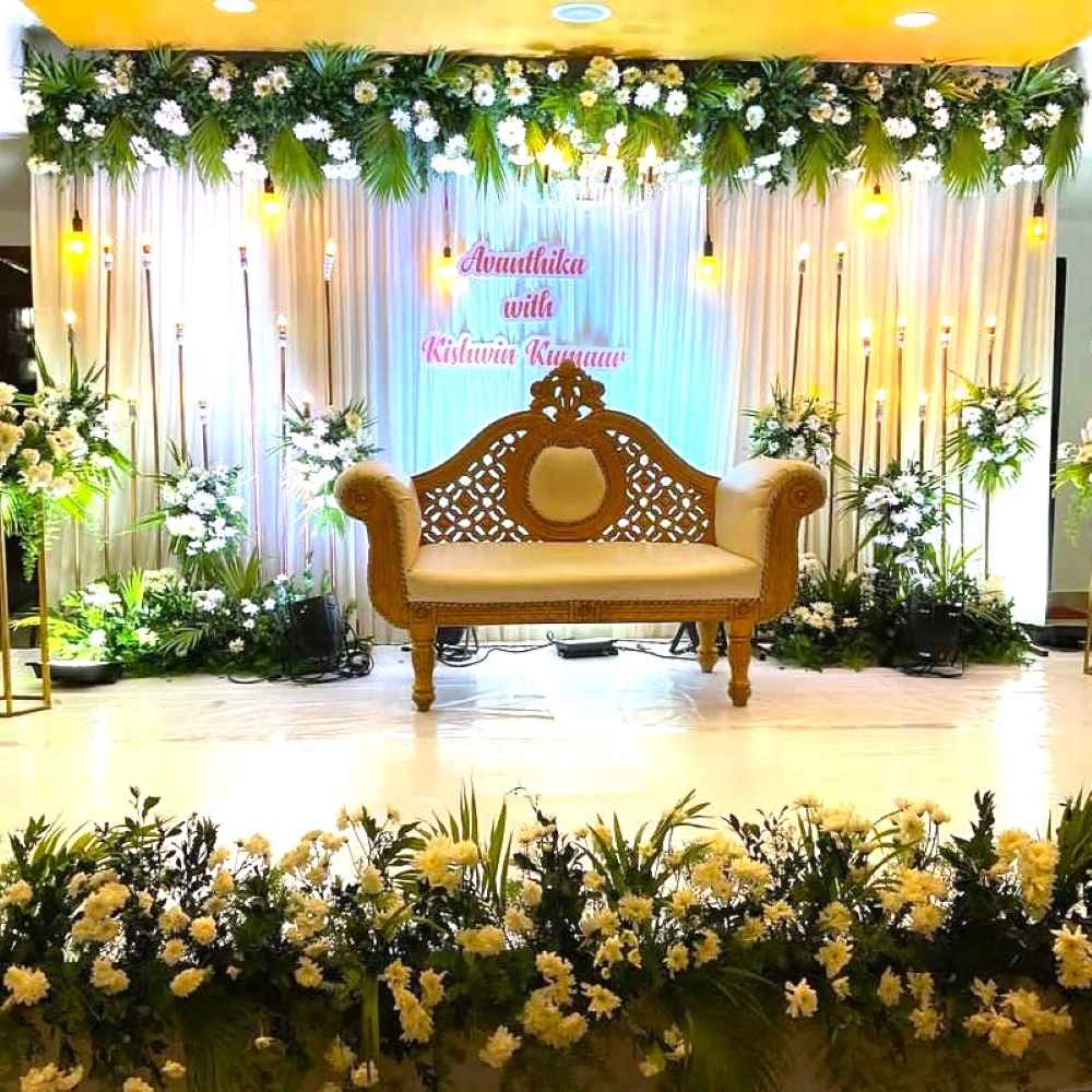 Lights And Flowers Decorations For Wedding Reception