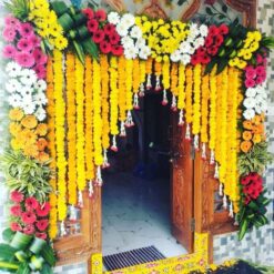 Beautiful Flower Decorations For Housewarming