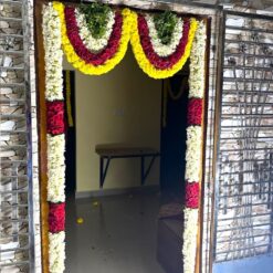 Home Door Flower Decorations For Housewarming