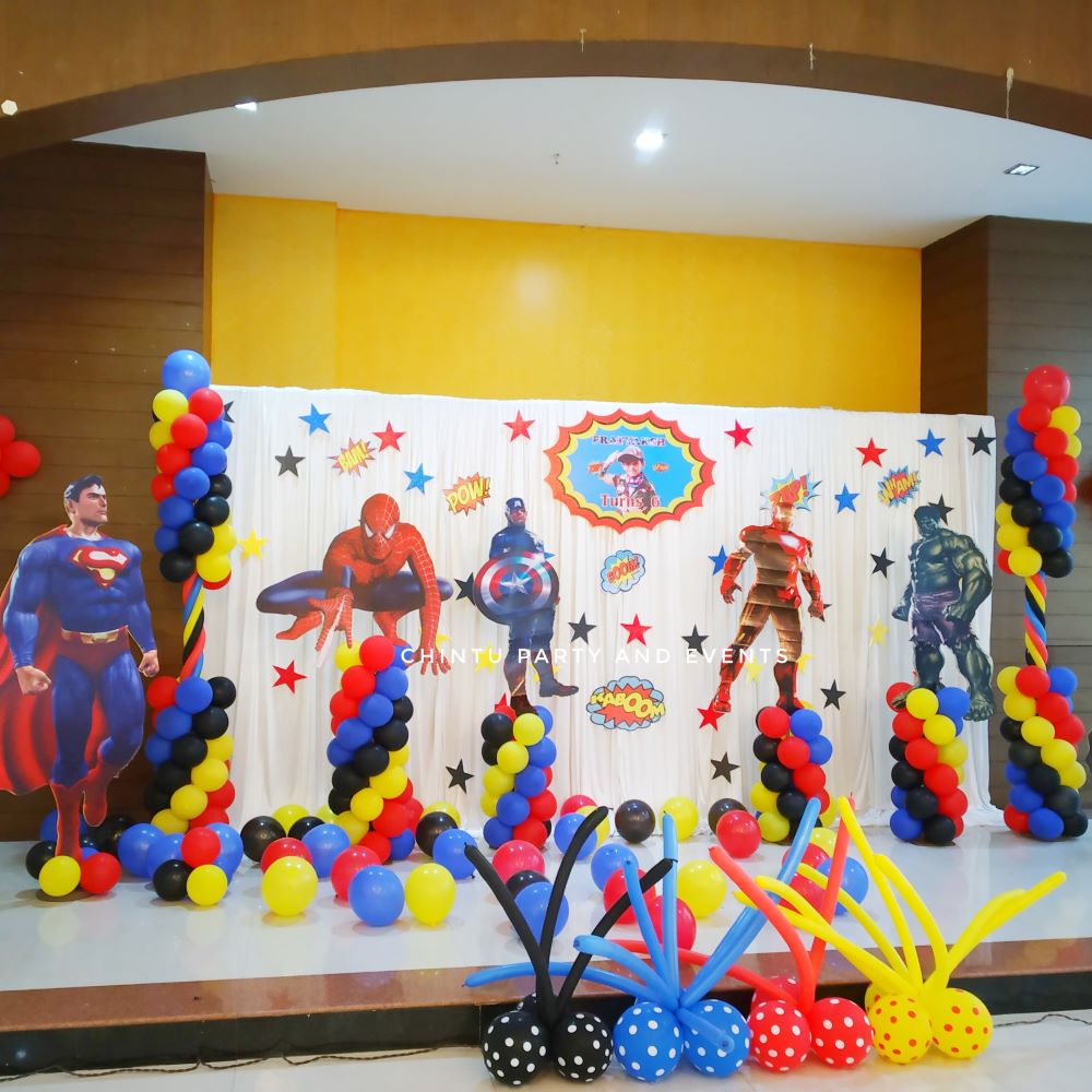 Super Heroes Theme 6th Birthday Decorations