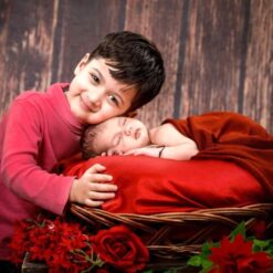 Newborn And Sibling Photo Shoot