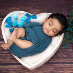 Snuggle Theme Newborn Baby Photoshoot
